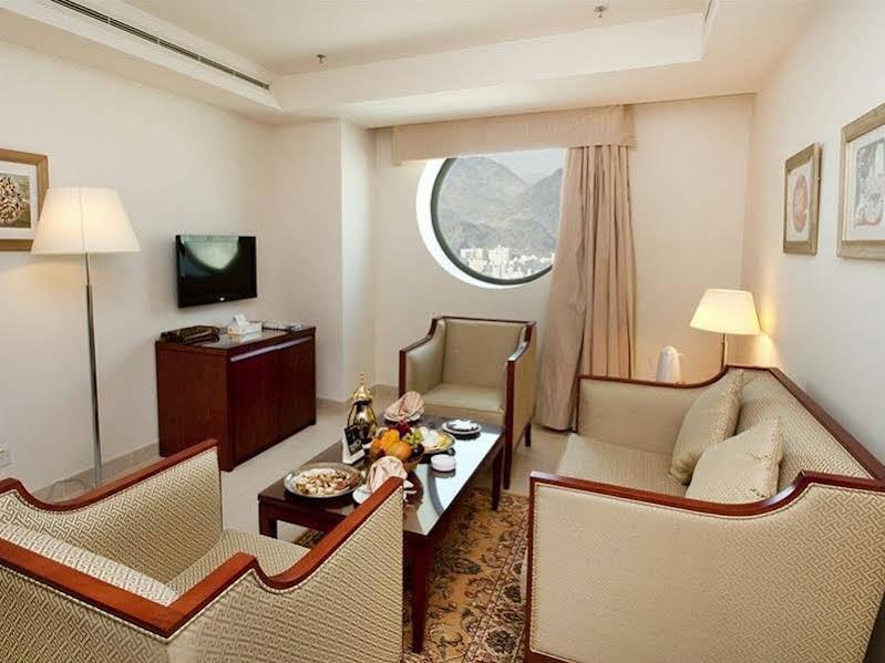 Makarem Al Bait Al Azizia Hotel Mekka Exteriör bild